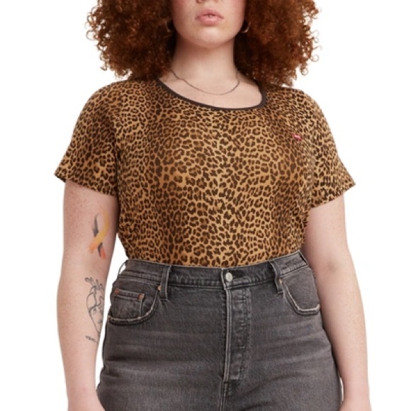 Levi’s Leopard Print Baby Tee - Picture 1 of 6